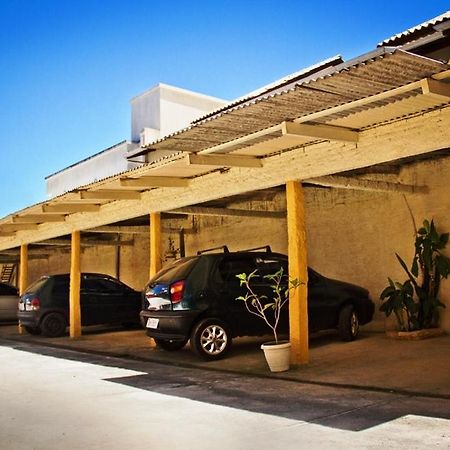 فندق بومبينهاسفي  Residencial Flamingo المظهر الخارجي الصورة